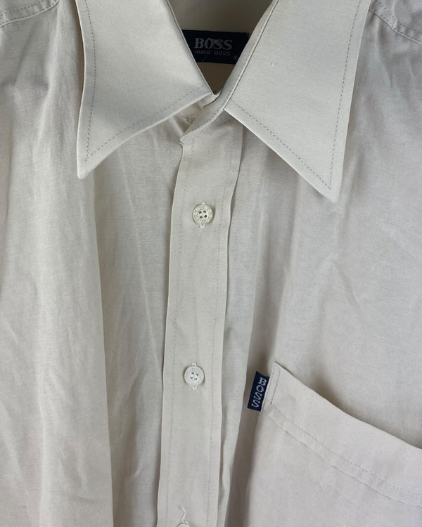 Hugo Boss Shirt/ Blouse White Size L by Lyons way | Online Handpicked Vintage Clothing Store - available on lyonsway.com for 29.95 . Perfect for HUGO BOSS, L, OTHER BRANDS, SIZE L, €25-€55 .