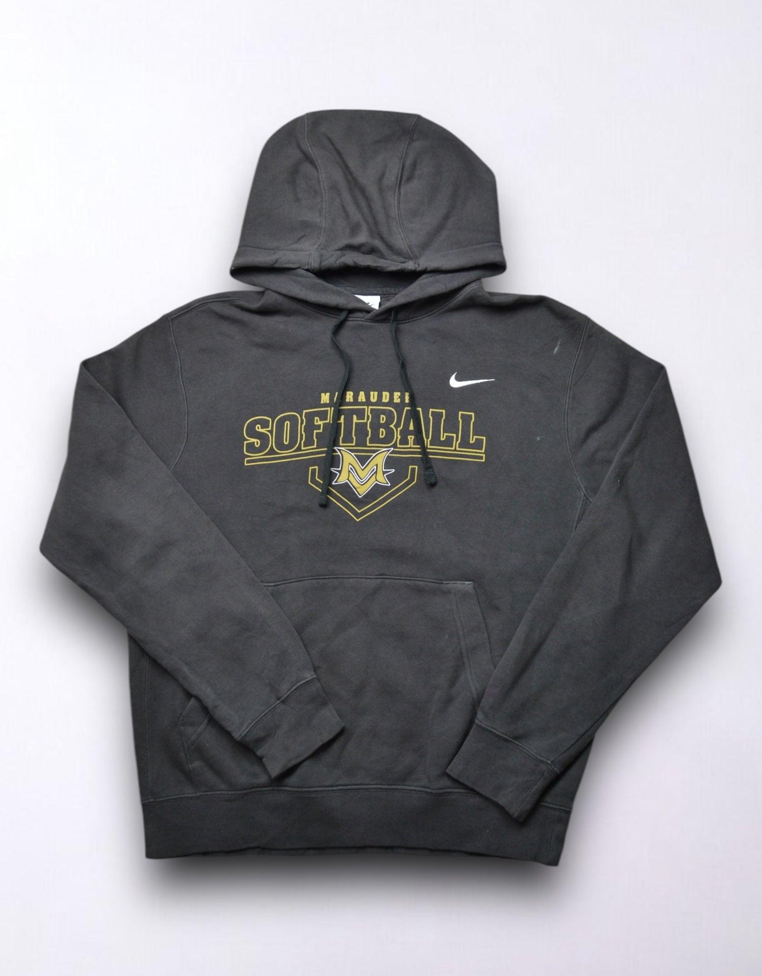 nike therma softball hoodie