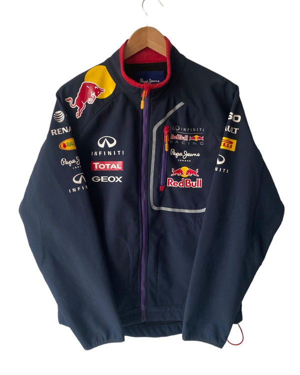 RED BULL Racing Team Jacket F1 Formula 1 Pepe Jeans Infiniti Softshell Mens S by Red bull - jacket available on lyonsway.com for 150.00 . Perfect for ABOVE €125, M, OTHER BRANDS, SIZE M .