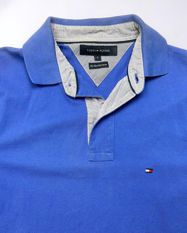 Tommy Hilfiger Polo Size S by Tommy Hilfiger - POLO available on lyonsway.com for 25.00 . Perfect for .
