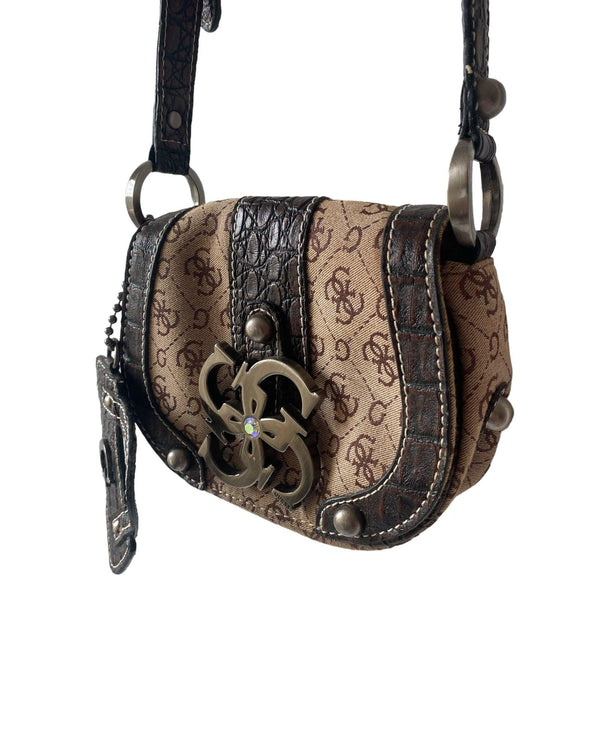 Vintage Guess Bag Beige by Vintage Guess - available on lyonsway.com for 75.00 . Perfect for BEIGE, GUESS, €75-€100 .