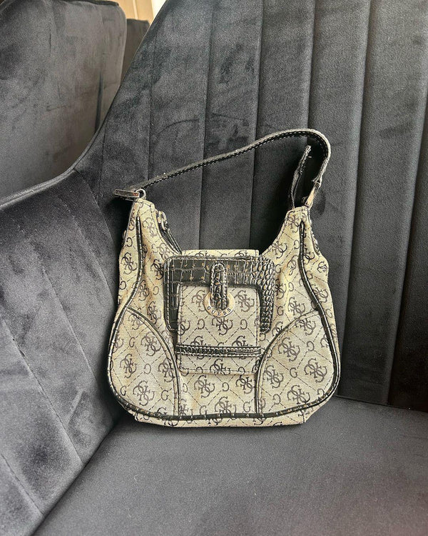 Vintage Guess Bag Monogram Grey Black Retro by Lyons way | Online Handpicked Vintage Clothing Store - retro guess bag available on lyonsway.com for 85.00 . Perfect for GREY, GUESS, €75-€100 .