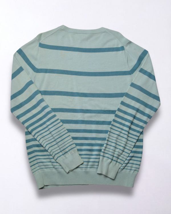 Vintage Lacoste Sweater (L) by Lacoste - Sweater available on lyonsway.com for 28.00 . Perfect for .