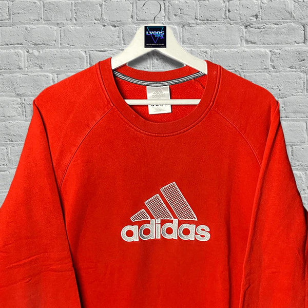 Adidas Red Sweater Size L by ADIDAS - CREWNECK available on lyonsway.com for 44.95 . Perfect for ADIDAS, L, RED, SIZE L, €25-€55 .