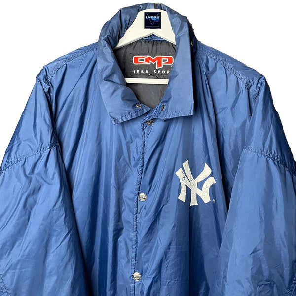 Cmp Yankees Jacket Blue Size Xl Baseball by YANKEES - Coats & Jackets available on lyonsway.com for 65.00 . Perfect for BLUE, SIZE XL, XL, YANKEE, YANKEES, €55-€75 .