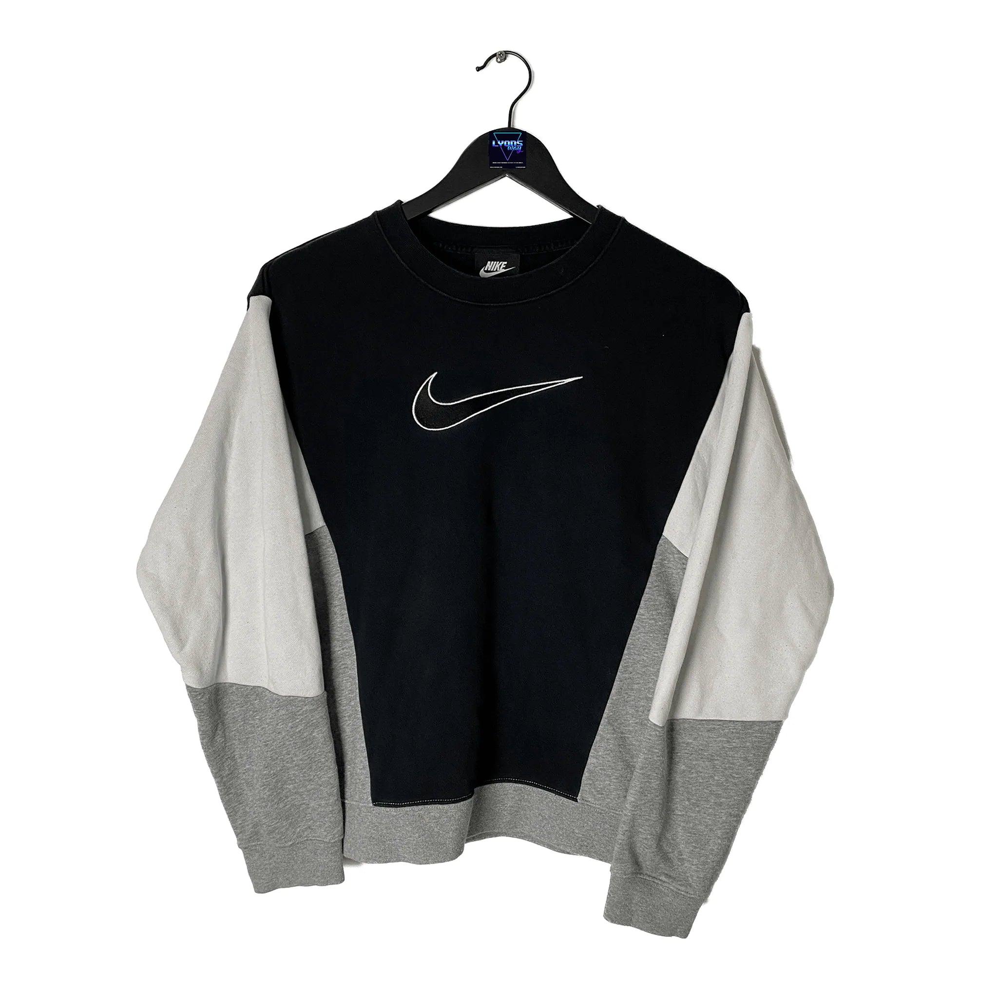 NIKE BIG SWOOSH SWEATER GREY BLACK SIZE M