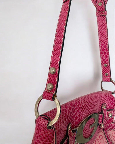 Vintage Guess Bag Pink Y2K by Guess - BAG available on lyonsway.com for 185.00 . Perfect for ABOVE €125,PINK .