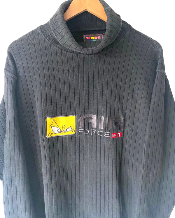 black Tweety looney tunes turtle neck sweater size L by Lyons way | Online Handpicked Vintage Clothing Store - available on lyonsway.com for 54.95 . Perfect for BLAck, L, LOONEY TUNES, LOONEY TUNES/ WARNER BROS, SIZE L, €55-€75 .