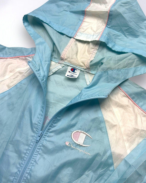 Champion Vintage Windbreaker Size S by Champion - Windbreaker available on lyonsway.com for 40.00 . Perfect for .