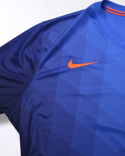 Netherlands Away Shirt 2014-2015 Size – XL by Nike - football T-shirt available on lyonsway.com for 74.95 . Perfect for .