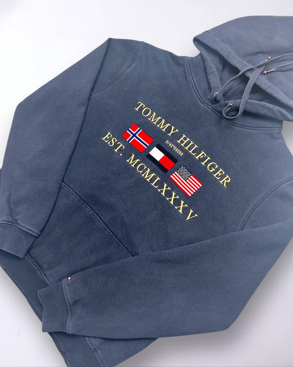 Tommy Hilfiger Vintage Flag Hoodie Size M by Tommy Hilfiger - Hoodie available on lyonsway.com for 55.00 . Perfect for tommy hilfiger .