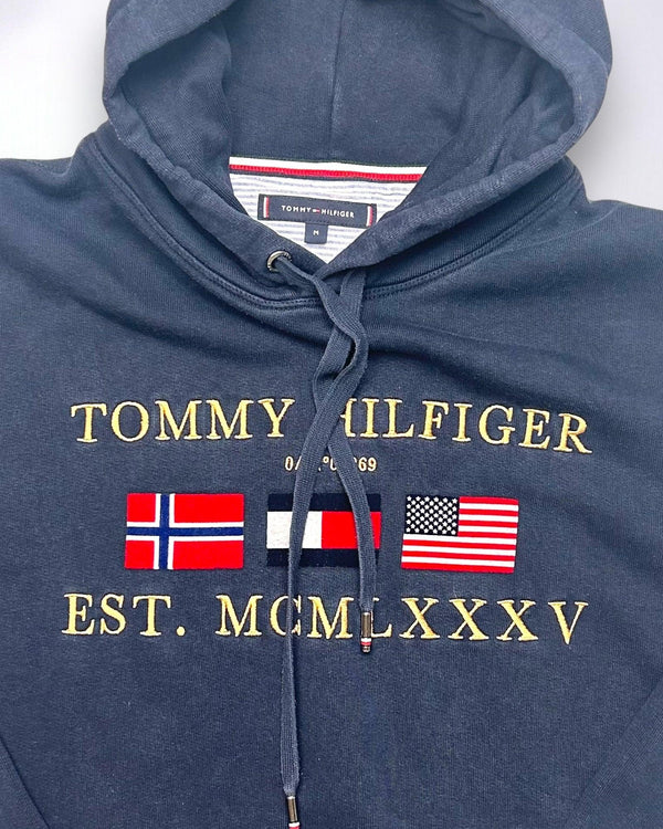 Tommy Hilfiger Vintage Flag Hoodie Size M by Tommy Hilfiger - Hoodie available on lyonsway.com for 55.00 . Perfect for tommy hilfiger .