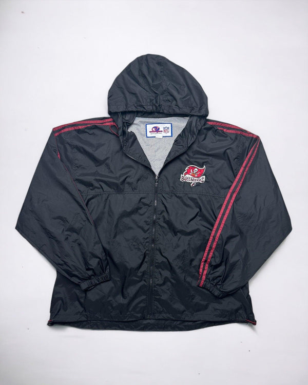 Unique Sports Generation Vintage Tampa Bay Buccaneers Jacket Size L by Vintage USA Sports - Windbreaker available on lyonsway.com for 55.00 . Perfect for BLACK,NFL,€55-€75 .