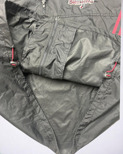 Unique Sports Generation Vintage Tampa Bay Buccaneers Jacket Size L by Vintage USA Sports - Windbreaker available on lyonsway.com for 55.00 . Perfect for BLACK,NFL,€55-€75 .