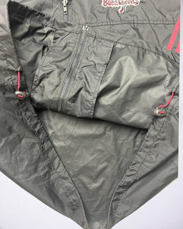 Unique Sports Generation Vintage Tampa Bay Buccaneers Jacket Size L by Vintage USA Sports - Windbreaker available on lyonsway.com for 55.00 . Perfect for BLACK,NFL,€55-€75 .