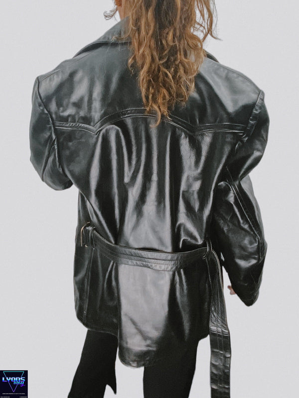 Vintage Black Leather Jacket Size M by Lyons way | Online Handpicked Vintage Clothing Store - available on lyonsway.com for 64.95 . Perfect for BLACK, M, OTHER BRANDS, SIZE M, €55-€75 .