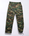 Vintage camo combat trousers in Y2K military cargo style with classic camouflage print.