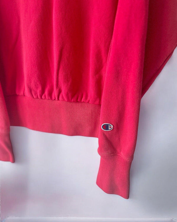 Vintage Champion Size M Pink/Red by Champion - CREWNECK available on lyonsway.com for 40.00 . Perfect for CHAMPION, M, SIZE M, €25-€55 .