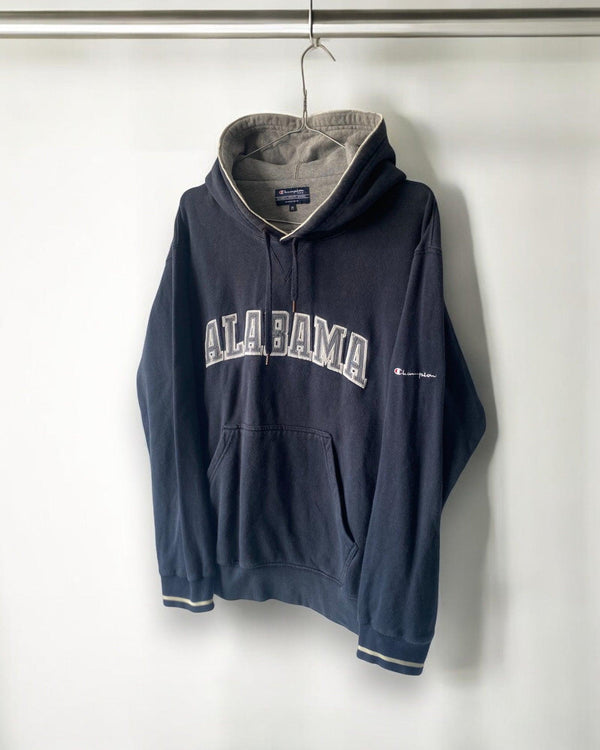 Vintage Champion USA College Hoodie Size M Lyons way Online Handpicked Vintage Clothing Store