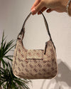 Vintage guess bag latte beige hand bag monogram leather by GUESS - available on lyonsway.com for 69.95 . Perfect for BEIGE, GUESS, €55-€75 .