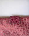 Vintage Guess Bag Pink Y2K by Guess - SHOULDER BAG available on lyonsway.com for 155.00 . Perfect for ABOVE €125,GUESS,PINK .