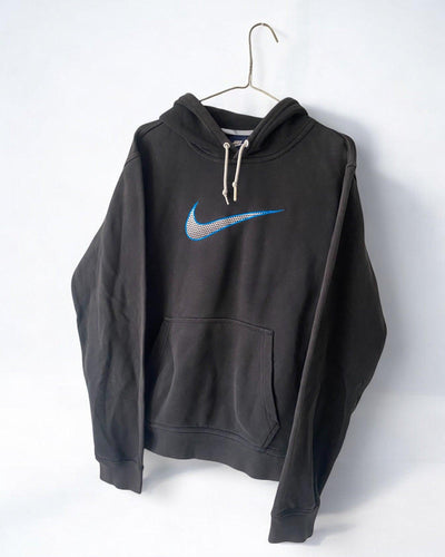 Vintage Nike Hoodie Size M Swoosh Logo by Nike - Hoodie available on lyonsway.com for 48.00 . Perfect for BLACK, M, NIKE, SIZE M, €25-€55 .