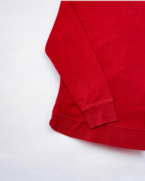 Vintage Nike Logo Sweater Red Size L by Nike - available on lyonsway.com for 40.00 . Perfect for L,RED,size L,€25-€55 .