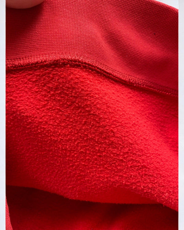 Vintage Nike Logo Sweater Red Size L by Nike - available on lyonsway.com for 40.00 . Perfect for L,RED,size L,€25-€55 .