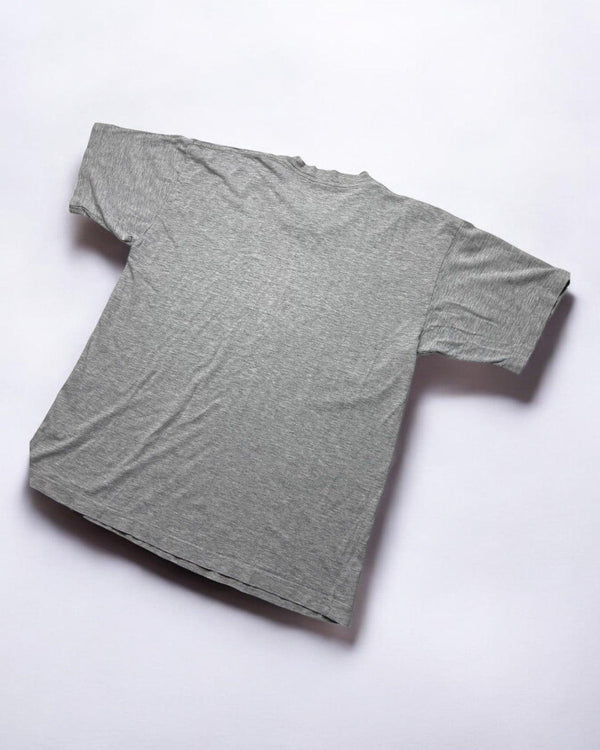Vintage Nike Swoosh T-shirt Size L by Nike - t-shirt available on lyonsway.com for 28.00 . Perfect for NIKE,€25-€55 .