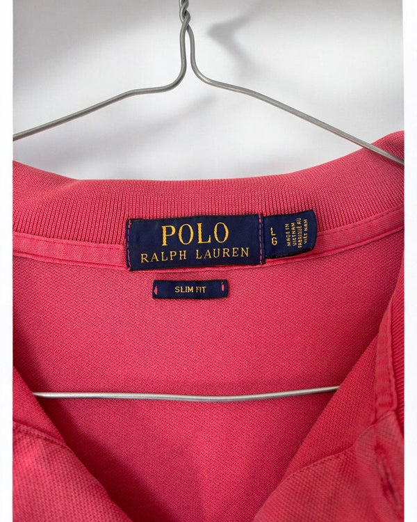 Vintage Ralph Lauren Polo Red Size L by Ralph Lauren - POLO available on lyonsway.com for 25.00 . Perfect for L, POLO, RALPH LAUREN, RED, size L, €25-€55 .