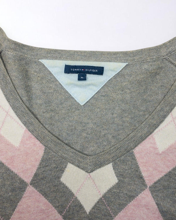 Vintage Tommy Hilfiger Sweater Size M by Tommy Hilfiger - Sweater available on lyonsway.com for 28.49 . Perfect for .