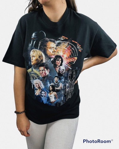 Battle Star Galactica Shirt Size L by OTHER BRANDS - T-SHIRT available on lyonsway.com for 29.95 . Perfect for BLACK, L, OTHER BRANDS, SALE, SIZE L, €25-€55 .