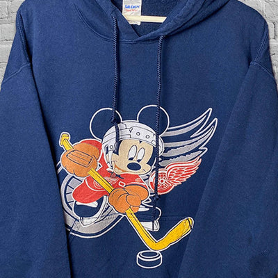 Disney Mickey Mouse Hoodie Size L Red Wing by Disney - HOODIE available on lyonsway.com for 54.95 . Perfect for BLUE, DISNEY, L, size L, €55-€75 .