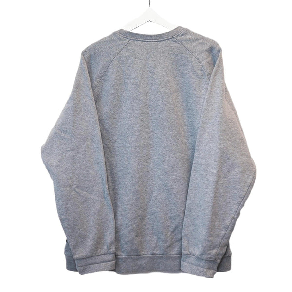 Grey Vintage Adidas sweater Size L by ADIDAS - available on lyonsway.com for 54.95 . Perfect for ADIDAS, BLACK, GREY, SALE, size L, €25-€55 .