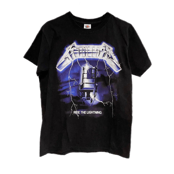 METALLICA RIDE THE LIGHTNING PRINTED T-SHIRT SIZE S by other brands - t-shirt available on lyonsway.com for 44.95 . Perfect for BLACK, OTHER BRANDS, PROMOTION, S, €25-€55 .