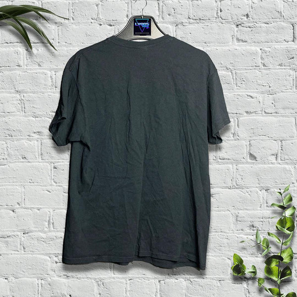PRINCE PURPLE RAIN VINTAGE TEE SIZE L by GILDAN - Shirts & Tops available on lyonsway.com for 30.00 . Perfect for BLACK, graphic t-shirt, L, PRINCE, size L, vintage, €25-€55 .
