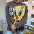 Tweety Grey Looney Tunes Boxing Sweater Size L - Lyons way | Online Handpicked Vintage Clothing Store