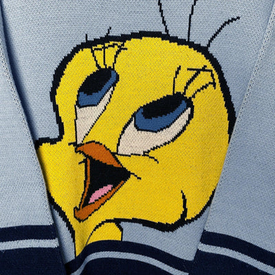 TWEETY TURQUOISE LOONEY TUNES SWEATER SIZE M by LOONEY TUNES - KNITWEAR available on lyonsway.com for 84.95 . Perfect for BABY BLUE, BLUE, LOONEY TUNES, LOONEY TUNES/ WARNER BROS, M, SIZE M, TWEETY, €75-€100 .