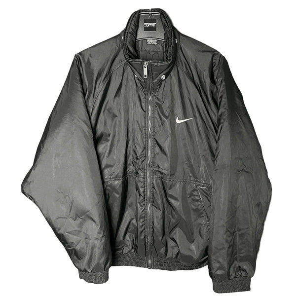 VINTAGE NIKE BOMBER JACKET WITH SPELLOUT IN SIZE M by Nike - jacket available on lyonsway.com for 74.95 . Perfect for BLACK, BOMBER, BOMBER JACKET, M, NIKE, PROMOTION, €75-€100 .